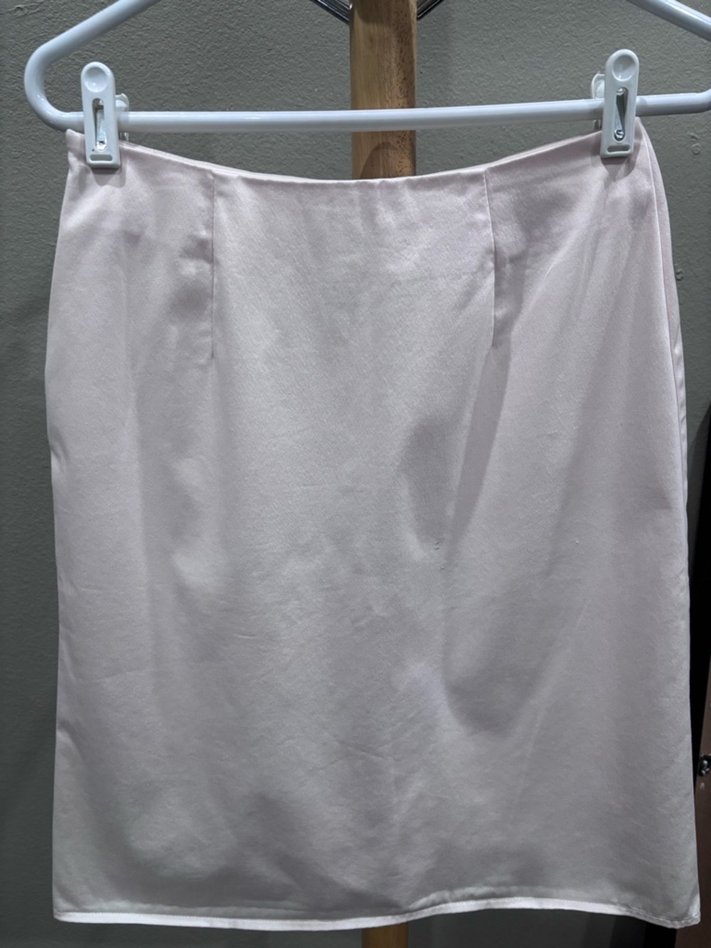 Banana Republic Pale Blush Pencil Skirt
